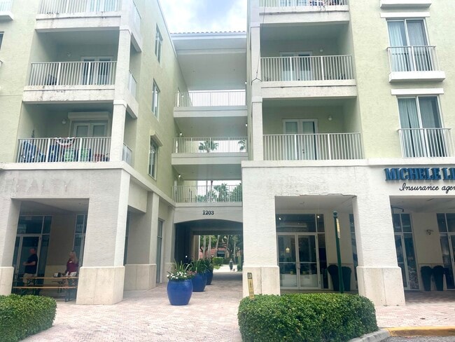 Building Photo - 1203 Town Center Dr Unit 209 Rental
