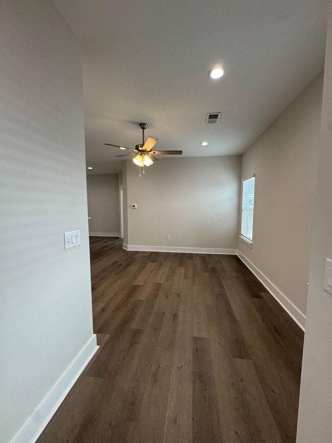 Photo - 111 Brawley Villas Pl