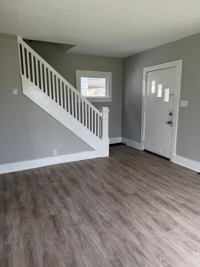 Photo - Updated 2 Bedroom SW Canton House for Rent