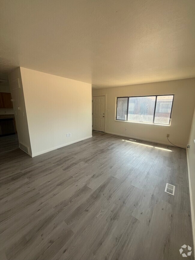 Building Photo - 445 E 800 N Ogden Unit D,  1 Rental