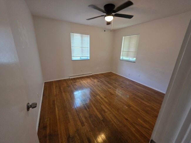 Photo - 1665 Shatto Ave