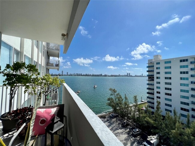 Photo - 7545 E Treasure Dr Unit 8I