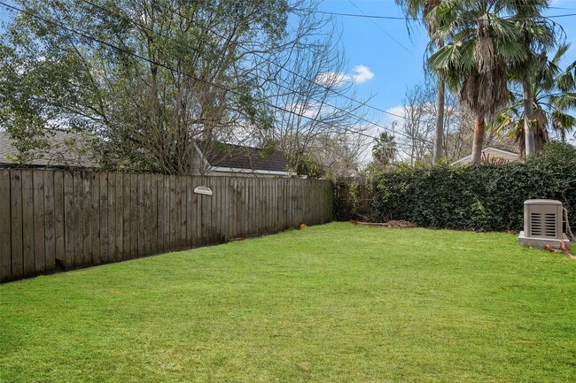 Photo - 115 Marlin Ave