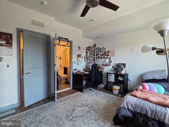 Photo - 417 W Berks St Unit 2