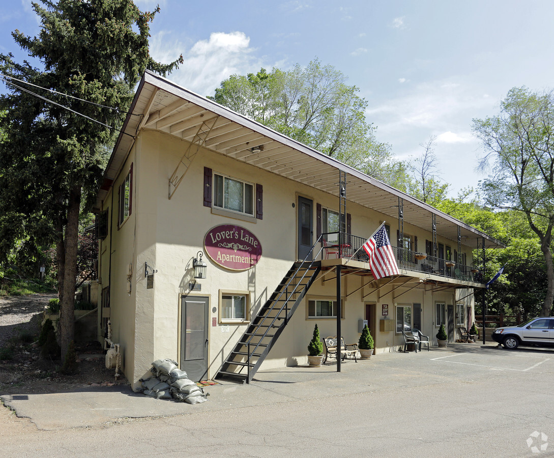 Photo - Lover's Lane Apartments