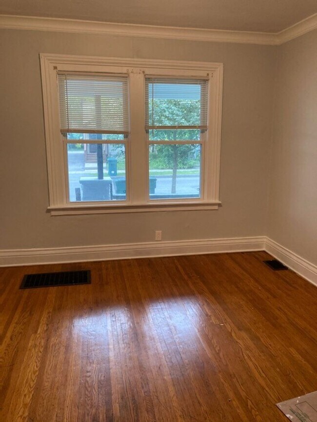 Photo - 256-258 GREGORY ST Unit 256 GREGORY ST