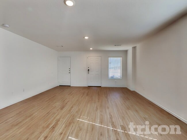 Photo - 17122 Quaking Aspen Ln