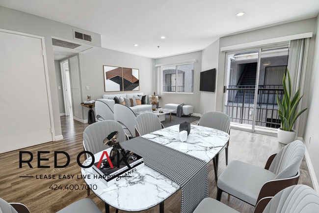 Building Photo - 5224 Cartwright Ave