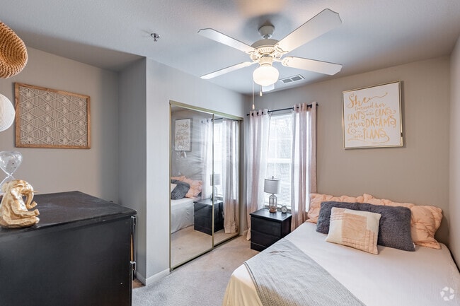 4BR, 2BA - 1,076SF - Bedroom