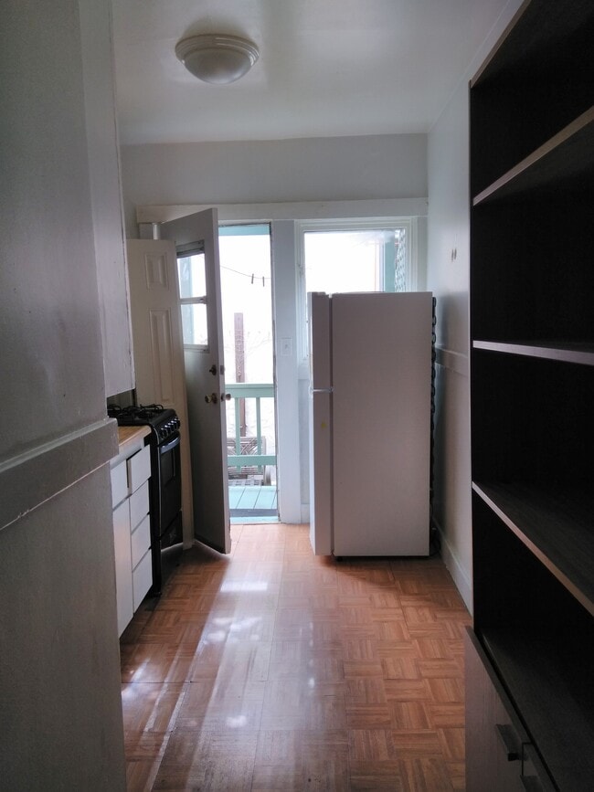 Photo - 1256 Haskell St Unit 1256