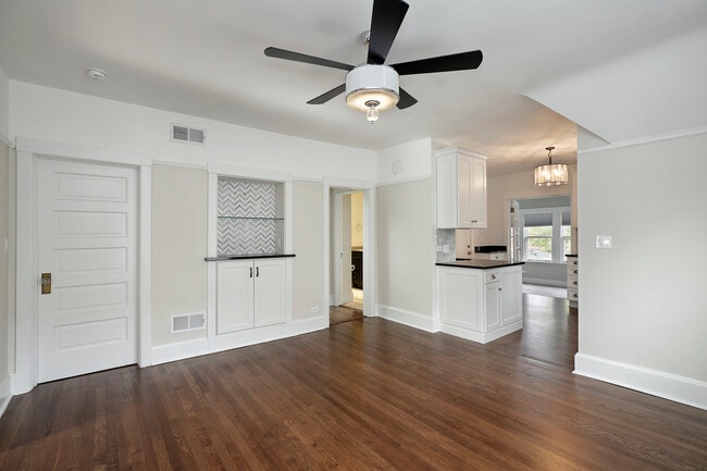 Photo - 1121 Grant St