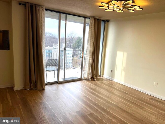 Photo - 1836 Metzerott Rd Unit 916