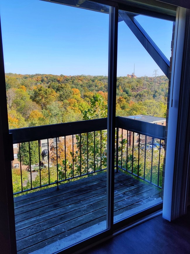 Building Photo - The Views of Mt Airy Rental