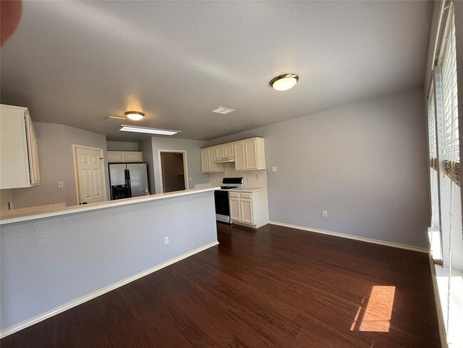 Photo - 14704 Noya Dr