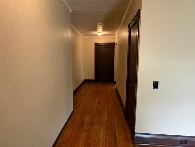 Photo - 310 Maple Ave Unit 4