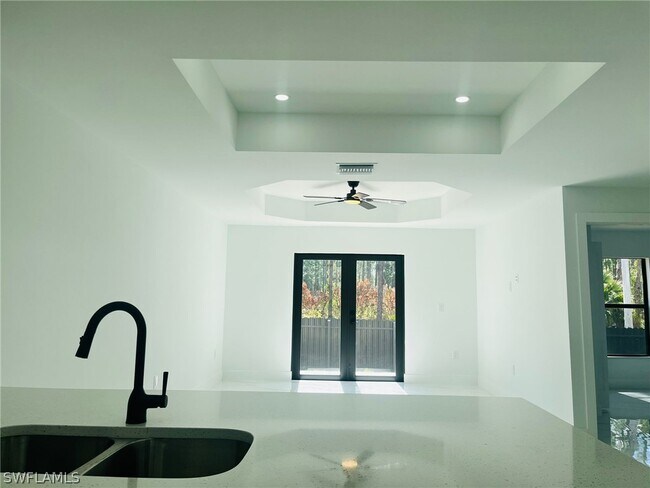 Photo - 1112 East 12th Street