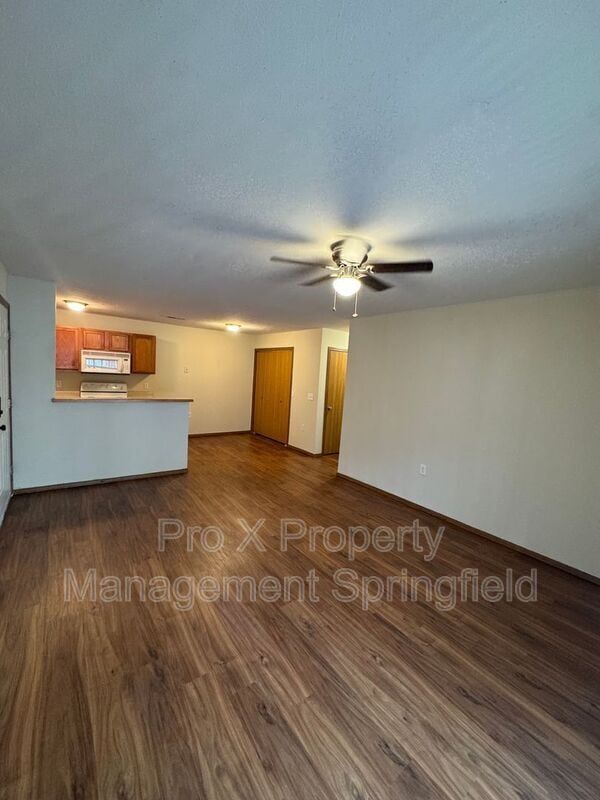 Building Photo - 2119 Southfork Dr Rental