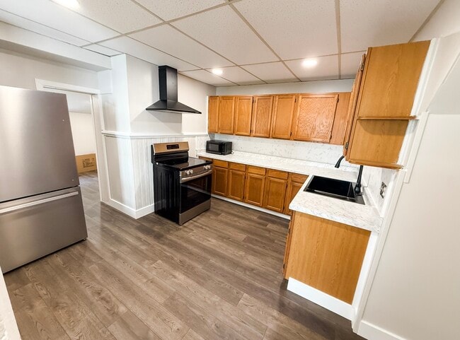 Building Photo - 15 N Main St Unit 1 Rental