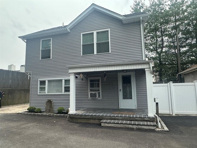 Photo - 8 Valentine Ave Townhome
