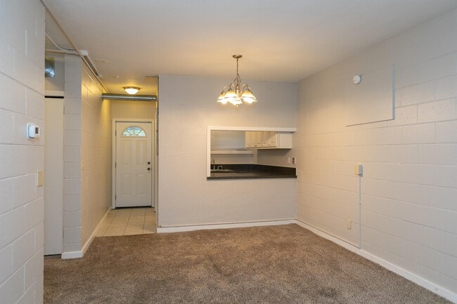 Building Photo - 432 Wilson St NW Rental