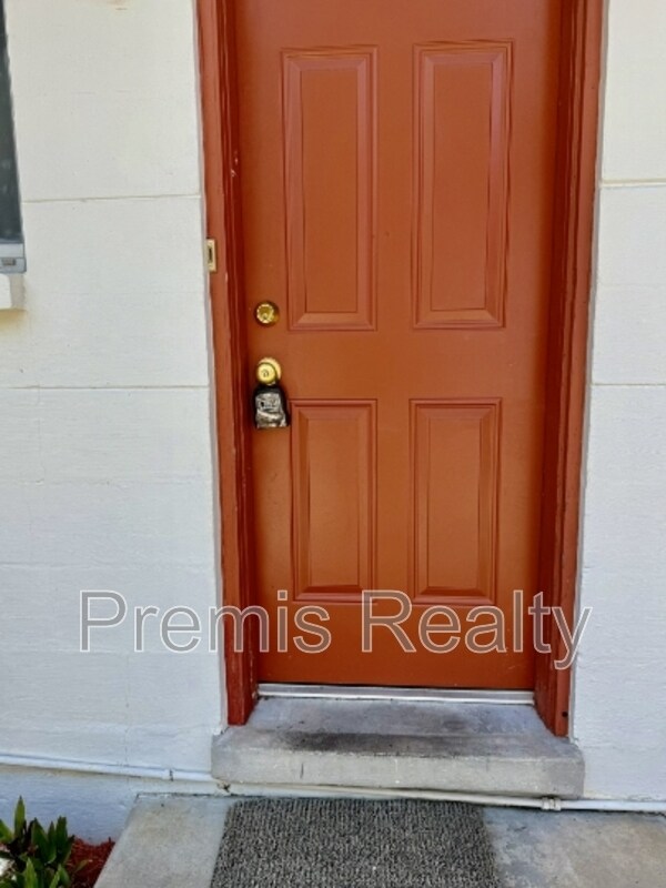 Photo - 105 N Lincoln Ave