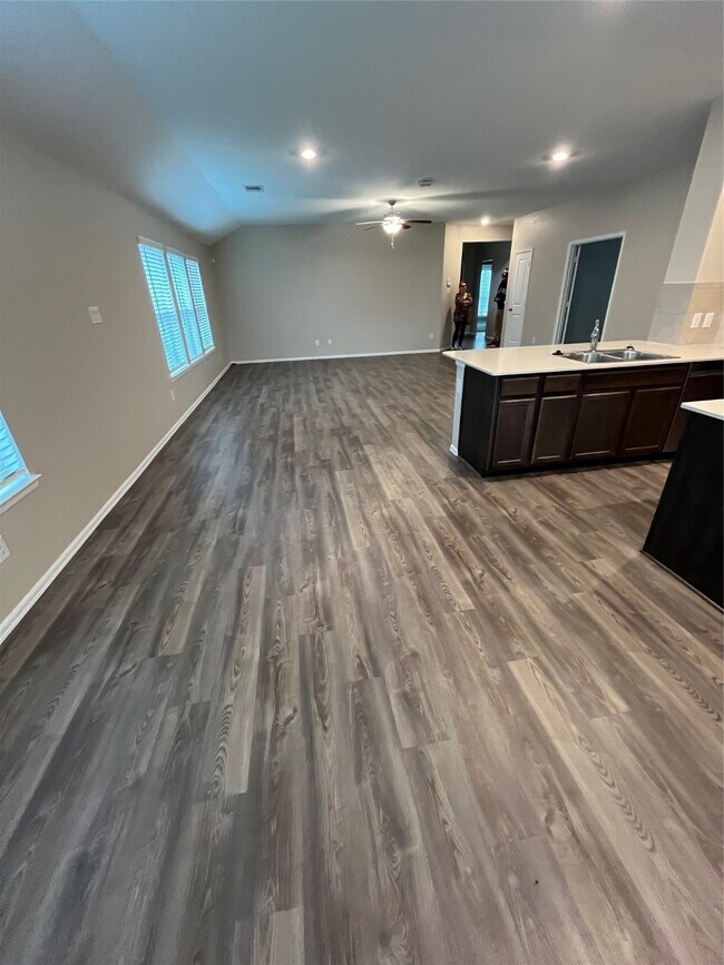 Photo - 19024 Pinewood Grove Trl