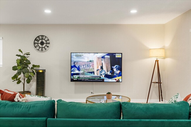 Photo - 2410 W Bruneau Pl Unit ID1310551P