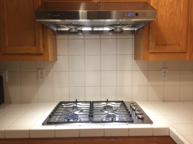 Photo - 8022 Mammoth Dr