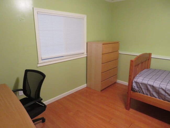 Photo - 2546 26th Ave