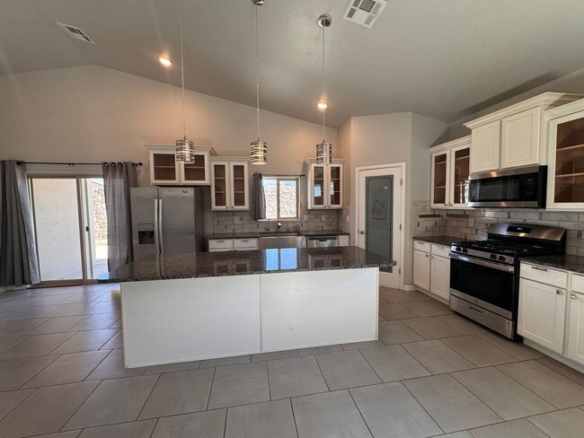 Photo - Beautiful Home in Great Location-, $500 off first months rent