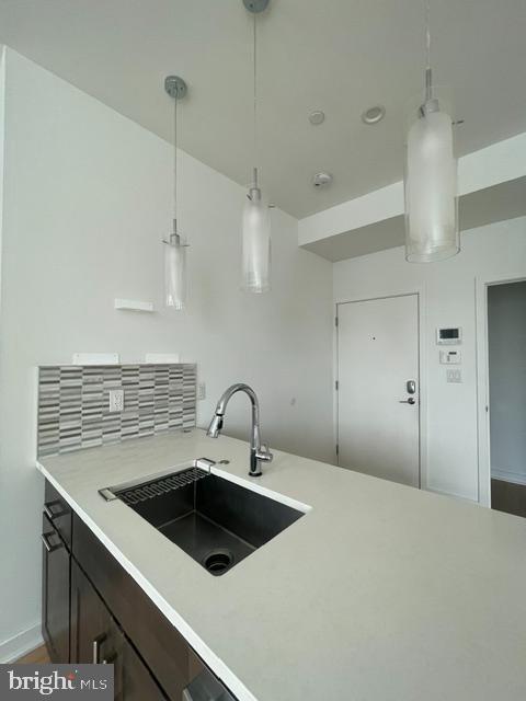 2137 E Firth St Unidad 2