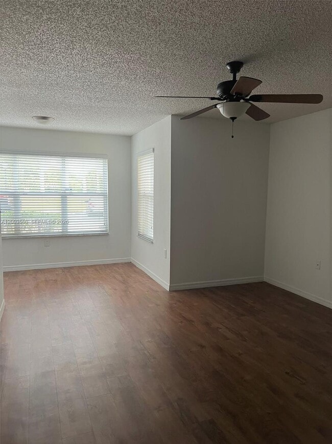 Photo - 565 Vista Isles Dr Unit 2014