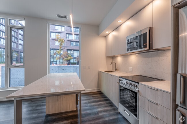 TH117 - 3BR, 2BA - 1,104SF - Kitchen - Birch House at Canary Landing