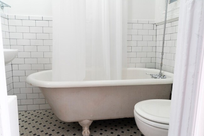 Baño - 106 Beadel St Unidad Apt 2