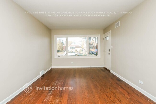 Photo - 10115 S California Ave