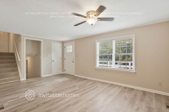 Photo - 3274 Newcastle Way