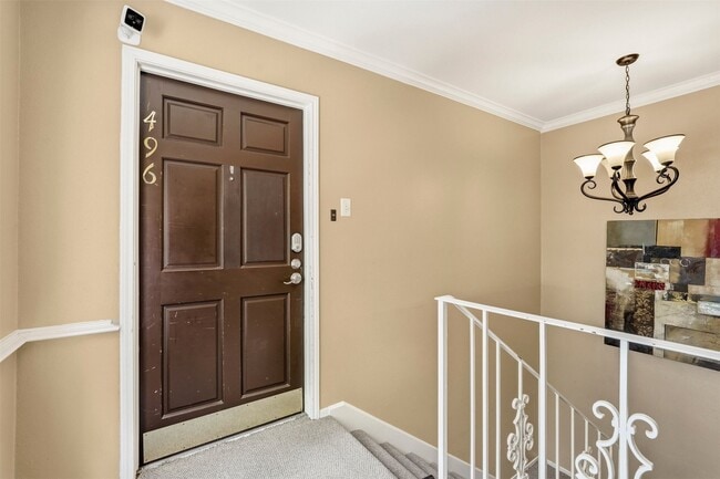 Photo - 496 N Post Oak Ln Unit 496