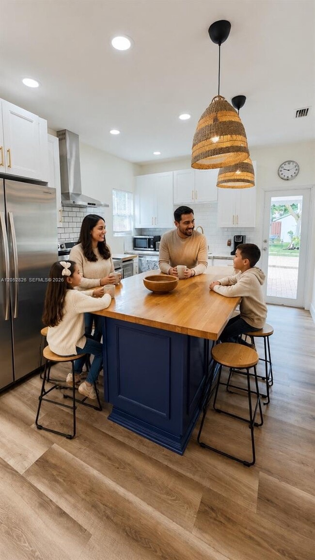 Photo - 220 SW 5th St