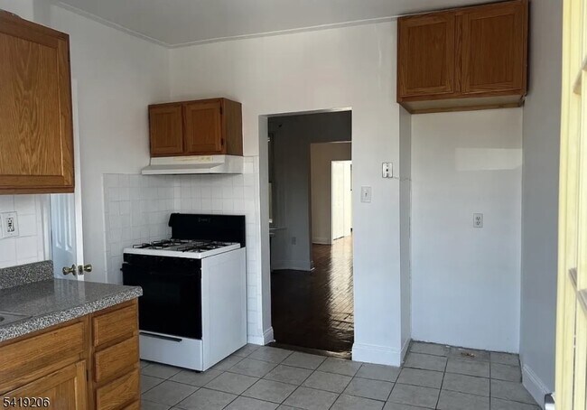 Photo - 1254 Paterson Plank Rd Unidad 2B