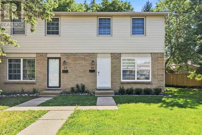 Photo - 1725 Ernest Ave