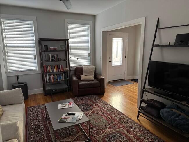 Photo - 1414 Quincy St NW