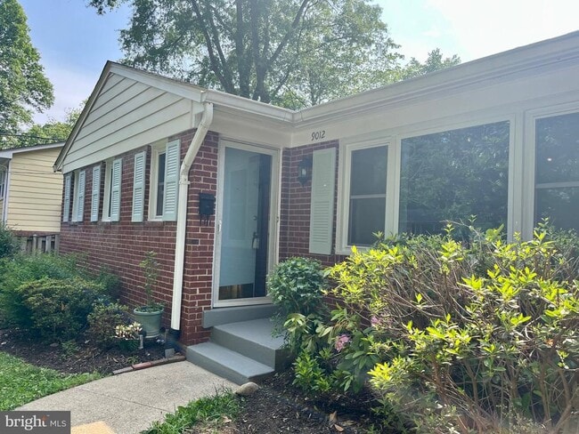 Building Photo - 9012 Vernon View Dr Rental