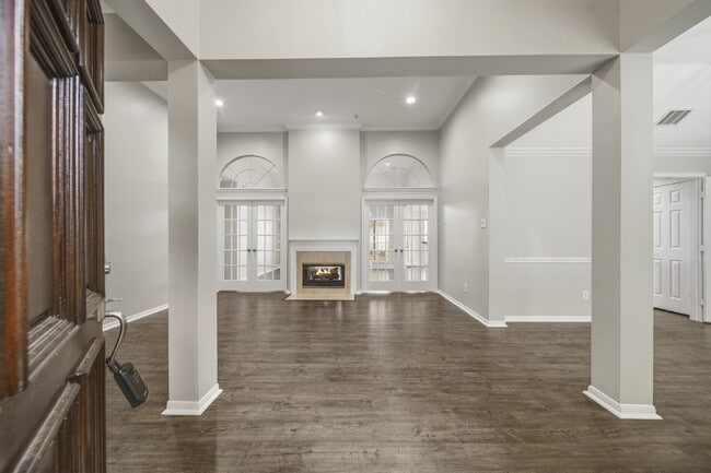 Photo - Refreshed 4-Bedroom in New Territory with New Paint, New Floors, and Lawn Care Included.