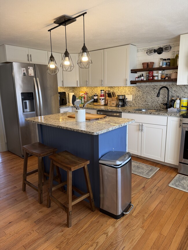 Photo - 13 Myles Standish Dr Unit #2