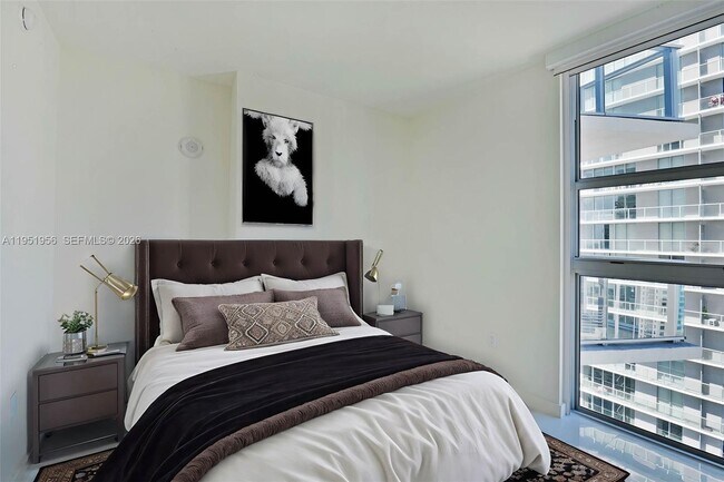 Photo - 1100 S Miami Ave Unidad 3107