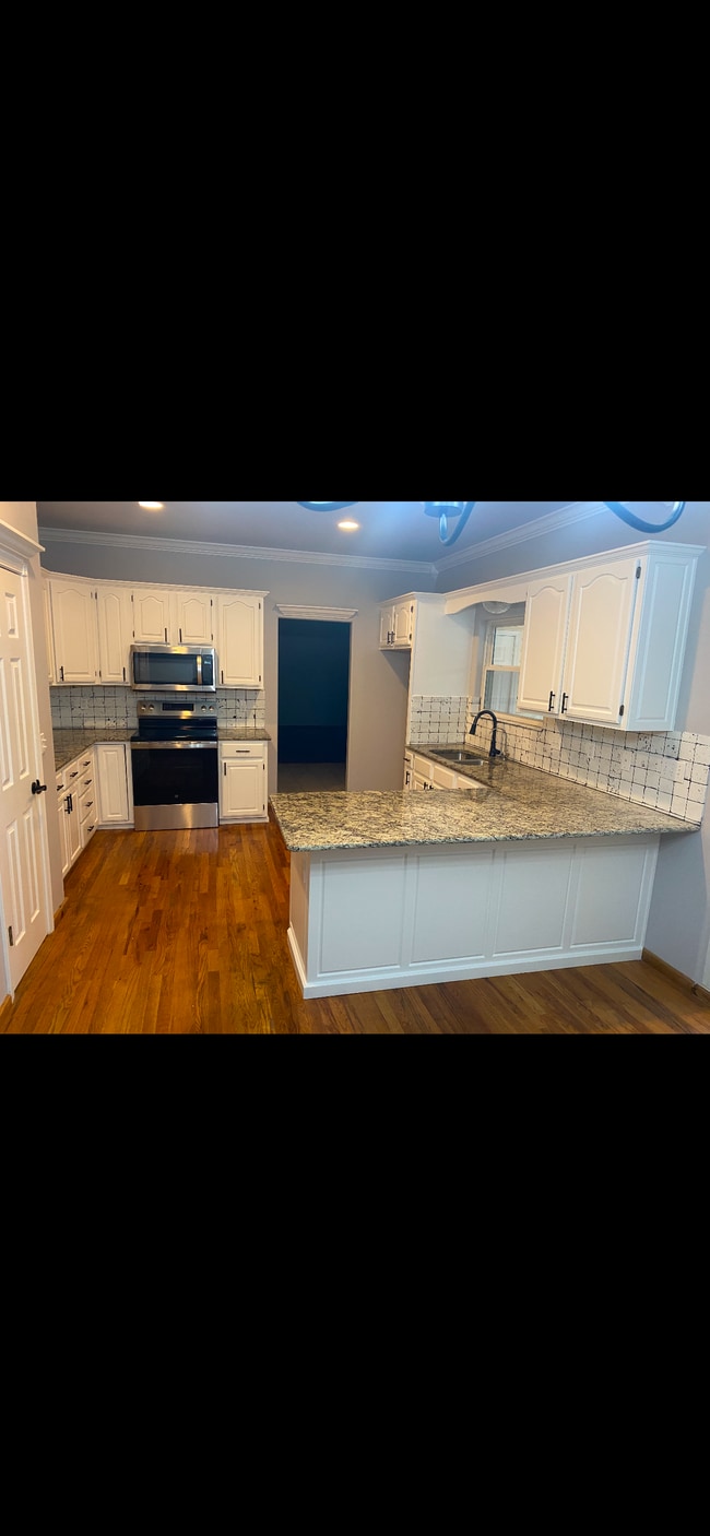 Photo - 7 Ulverston Dr