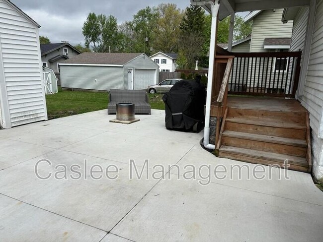Photo - 2874 Bailey Rd