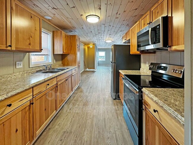Photo - 27 S Highland St Condo