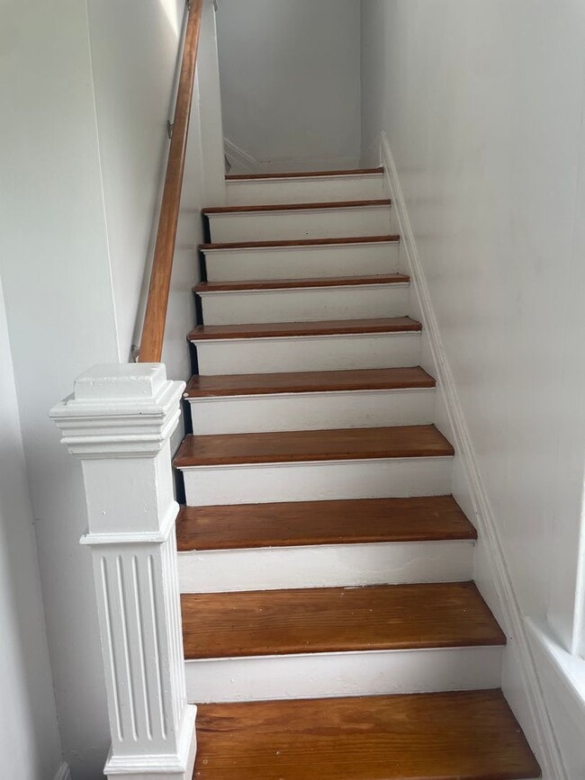 Photo - 1808 Rivermont Ave Unit Apt B