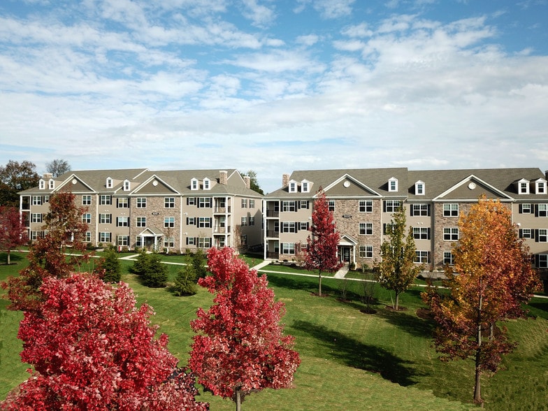 Beautifully Landscaped Courtyard at Birchwood Commons.